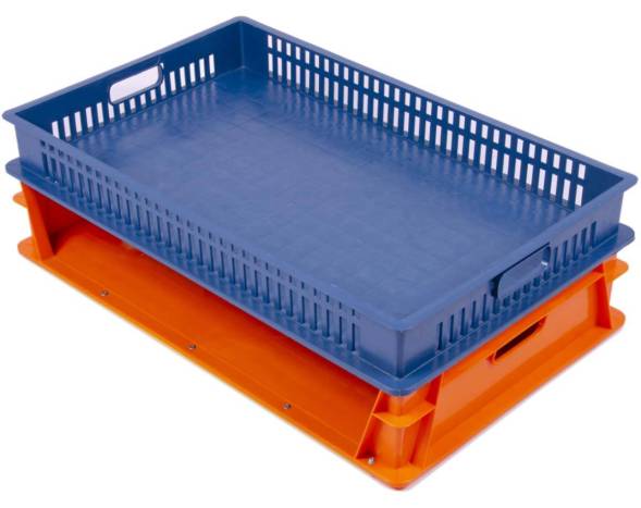 Пластиковый лоток 740х465х145 трехбортный сплошной