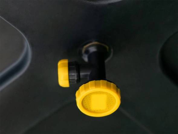 Бак пластиковый для летнего душа, 200 л, черный [Б-200]