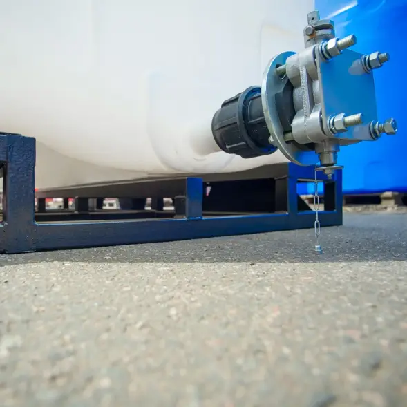 Емкость KR 4000л под плотность до 1.5 г/см3 белая в обрешетке (полный слив)