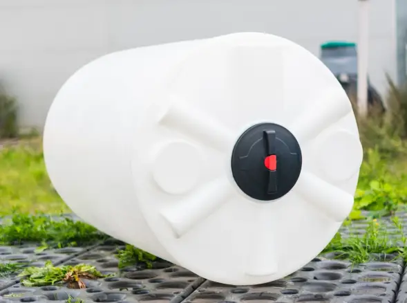 Емкость ФМ 2000л белая