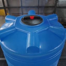 Емкость ЭВЛ 1000 л