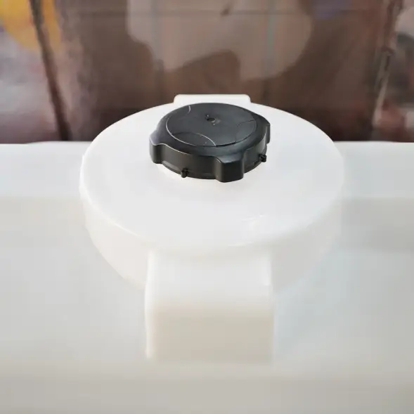 Емкость S 500л OIL белая