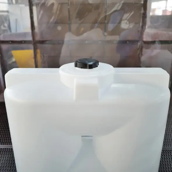 Емкость S 500л OIL белая